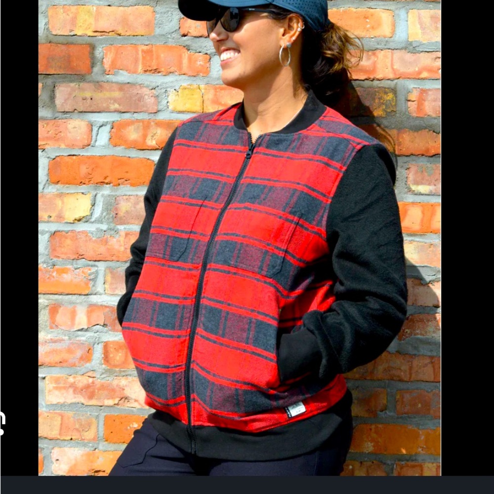 Women's KAVU Oswego lumberjack plaid jacket. Size medium. Like new.